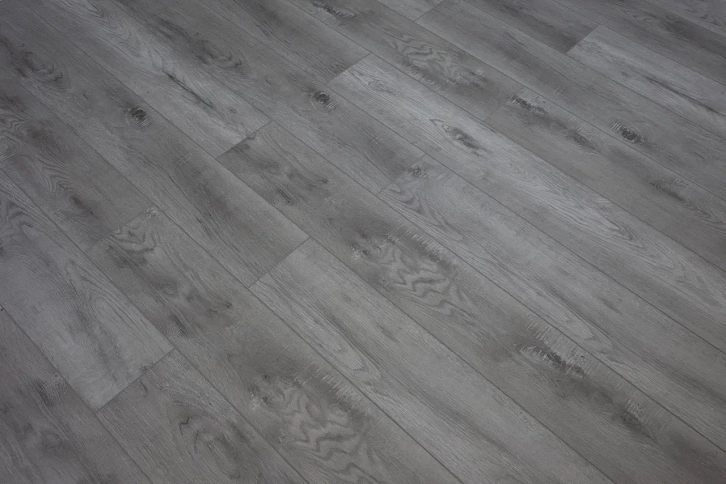 SPC Ламинат DAMY FLOOR Семья Дуб Рустикальный Серый SPC Ламинат DAMY FLOOR Семья Дуб Рустикальный Серый