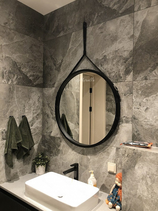 Зеркало на ремне Feona Зеркало на ремне Feona
