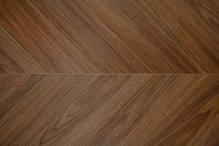 Усовершенствованная кварц-виниловая LVT плитка DAMY FLOOR Шеврон Блуа Усовершенствованная кварц-виниловая LVT плитка DAMY FLOOR Шеврон Блуа